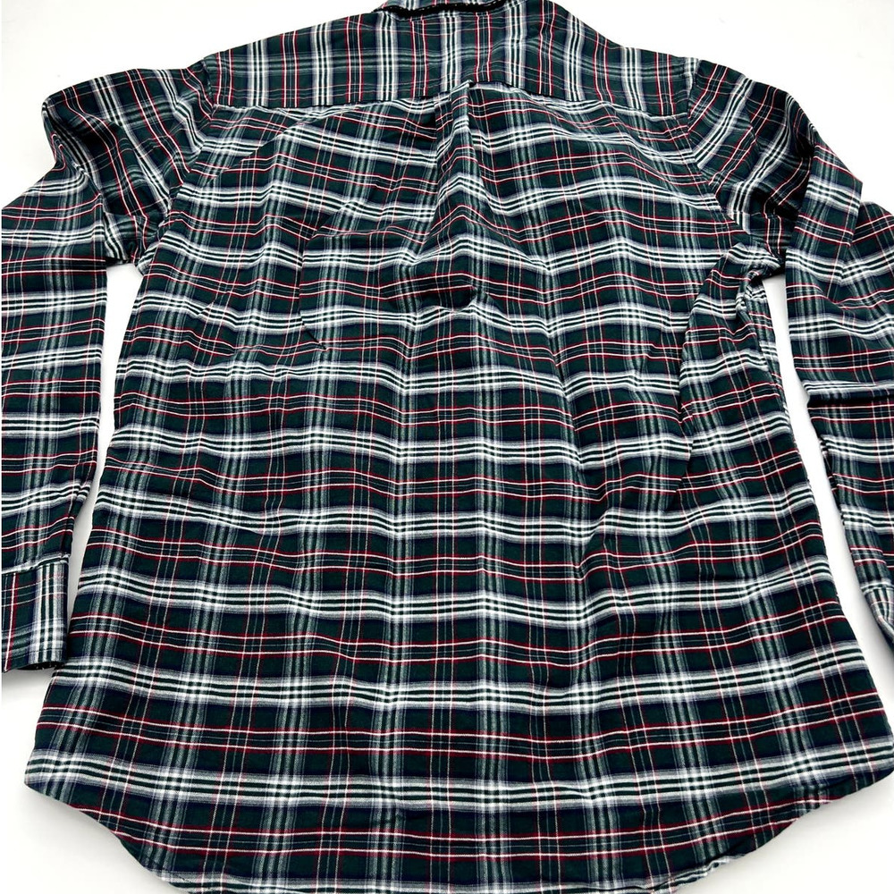 Amazon Essentials Button Down Shirt - Picture 7 of 7